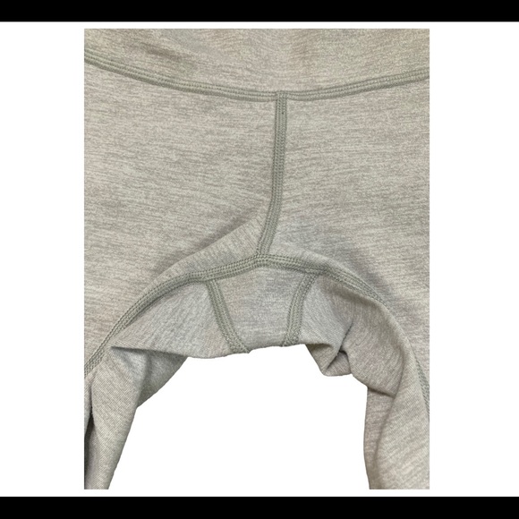 LULULEMON Crop Leggings With Elastic Waistband Grey Size 4 - Picture 8 of 9